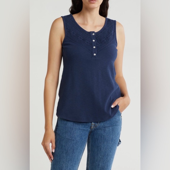 Lucky Brand | Lace Trim Tank Navy size Medium - Picture 1 of 13